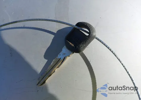 1997 Chevrolet C2500 Fleetside z USA, uszkodzony, nr VIN 1GCFC29R9VE118833